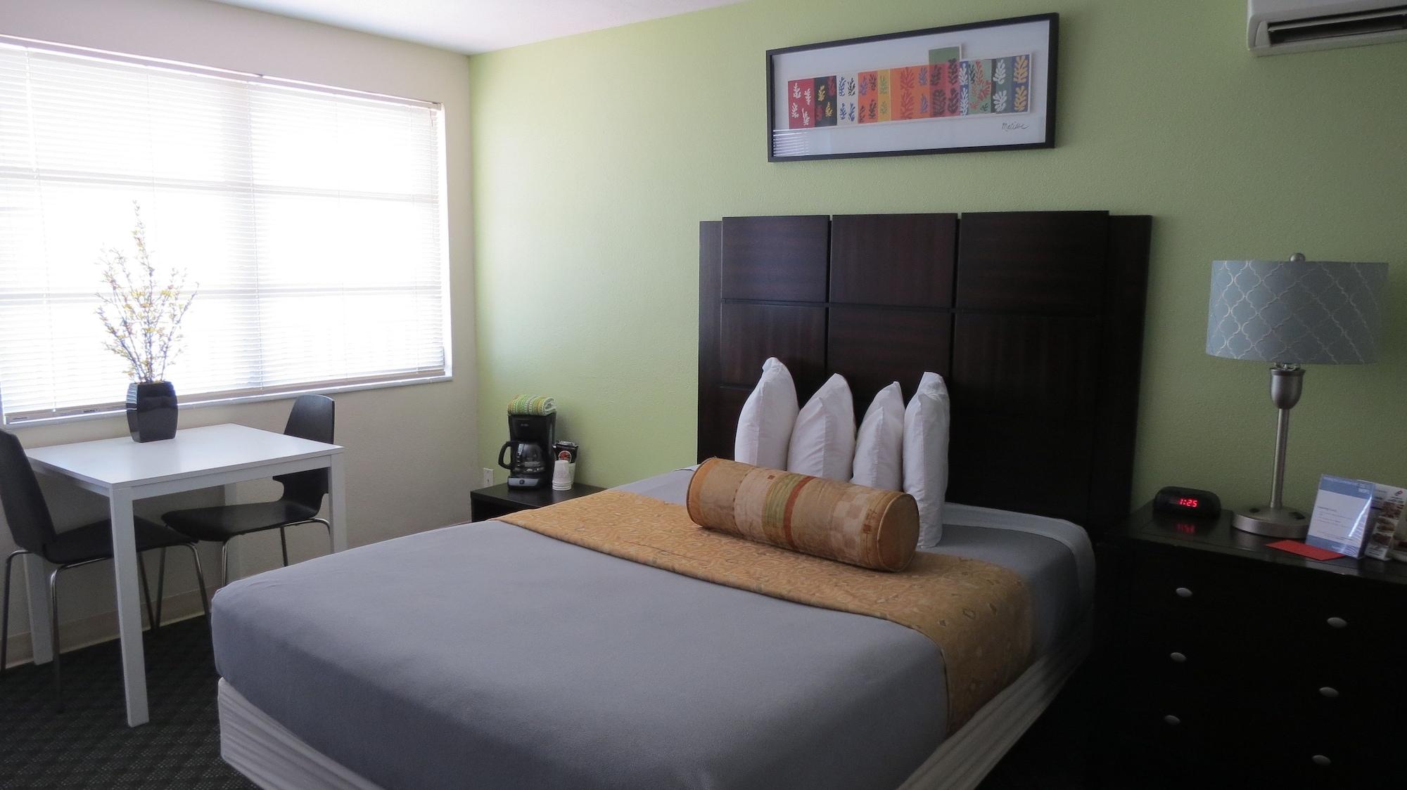 Beachside Resort Motel St. Pete Beach Kültér fotó