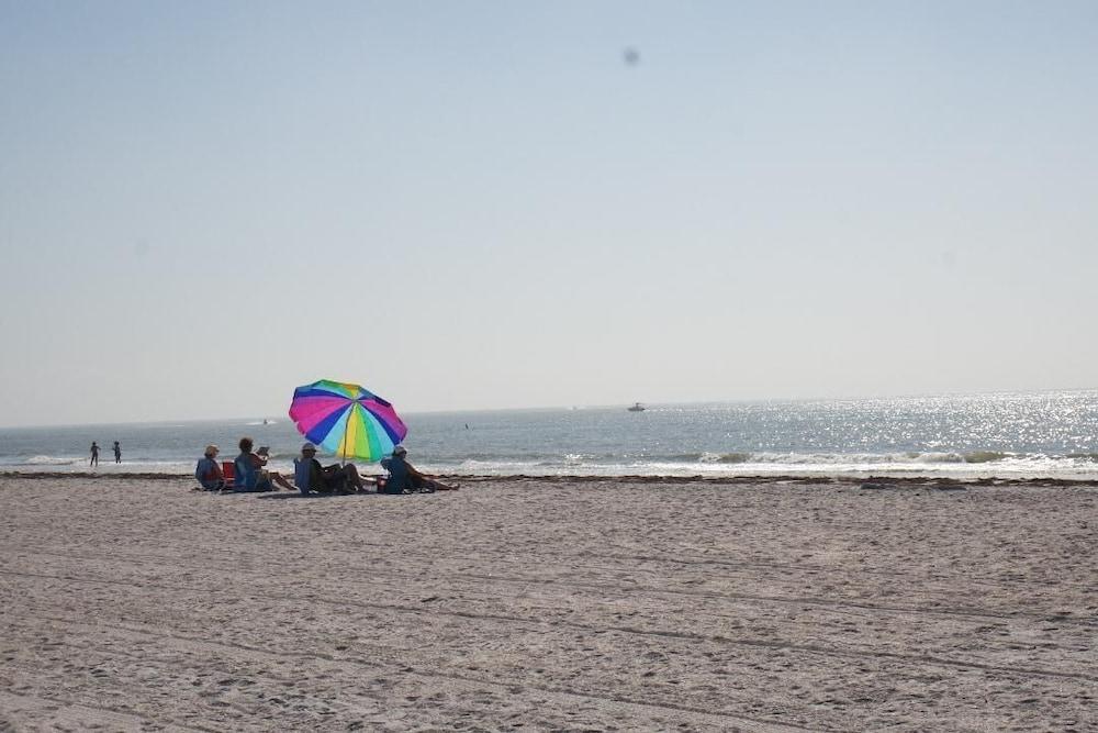 Beachside Resort Motel St. Pete Beach Kültér fotó