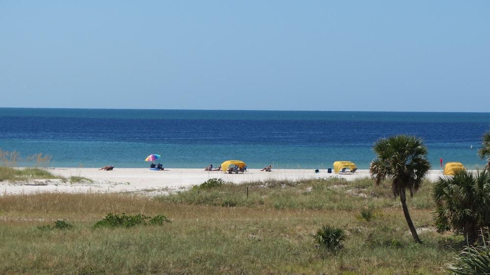 Beachside Resort Motel St. Pete Beach Kültér fotó