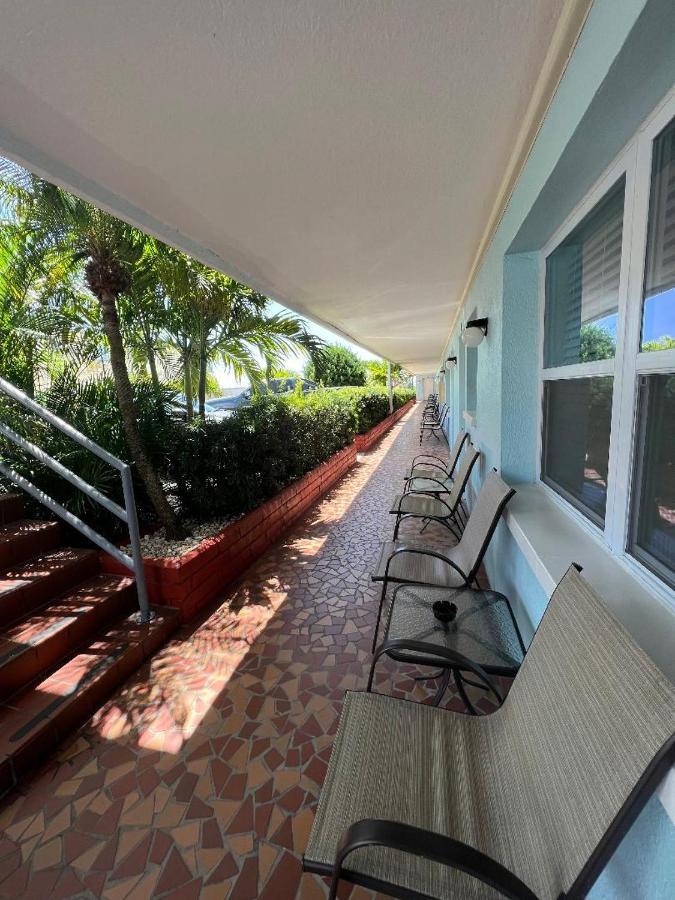Beachside Resort Motel St. Pete Beach Kültér fotó