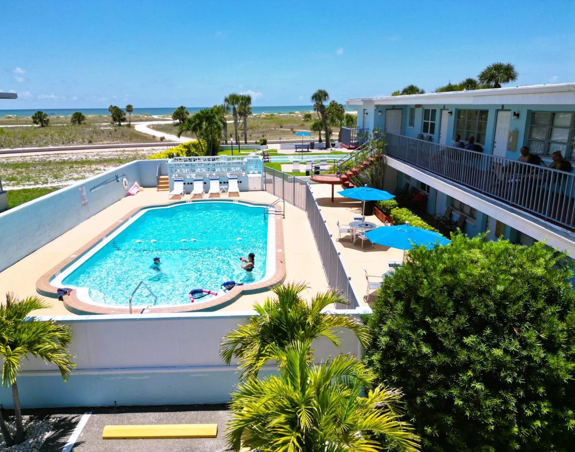 Beachside Resort Motel St. Pete Beach Kültér fotó