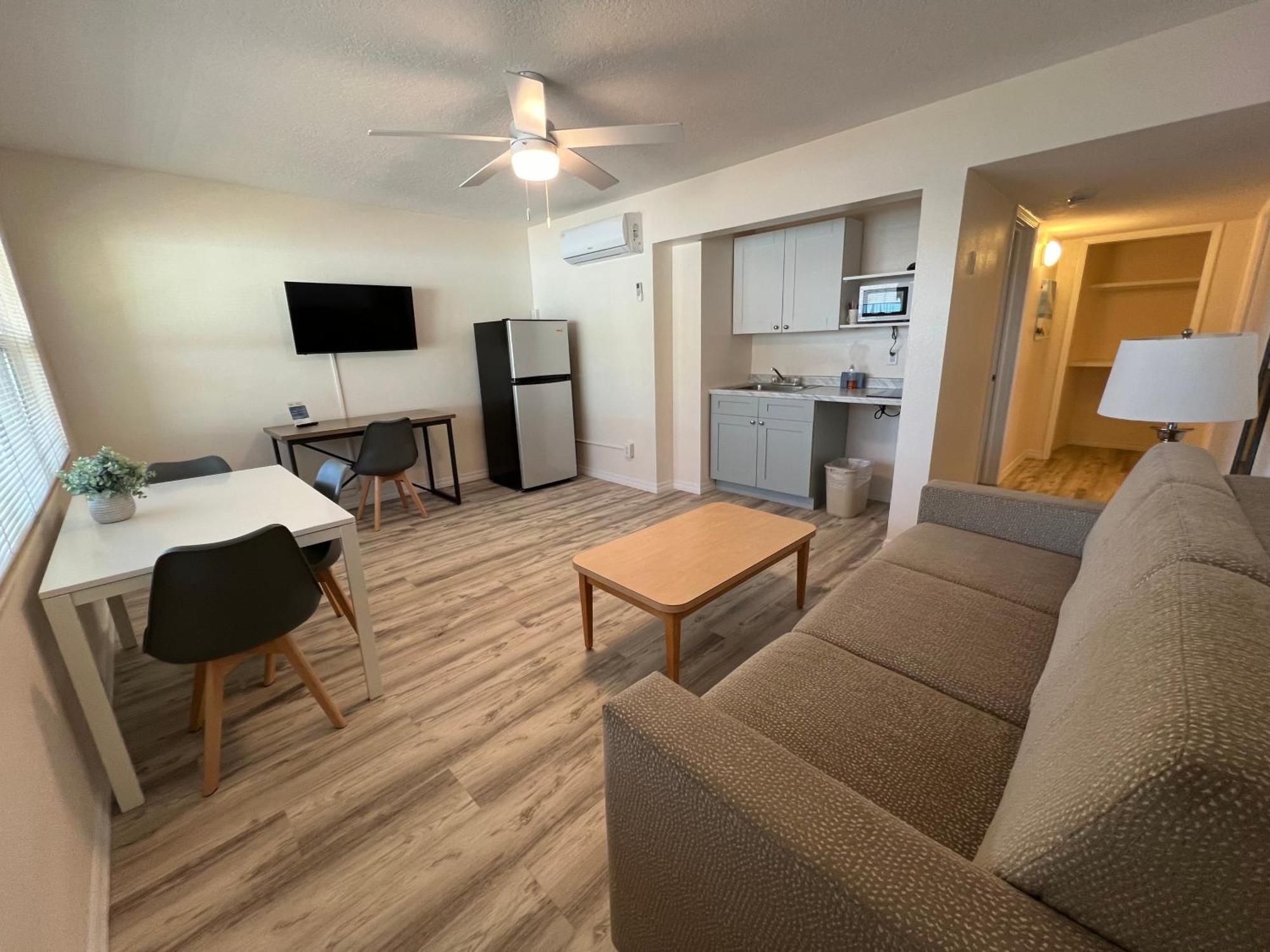 Beachside Resort Motel St. Pete Beach Kültér fotó