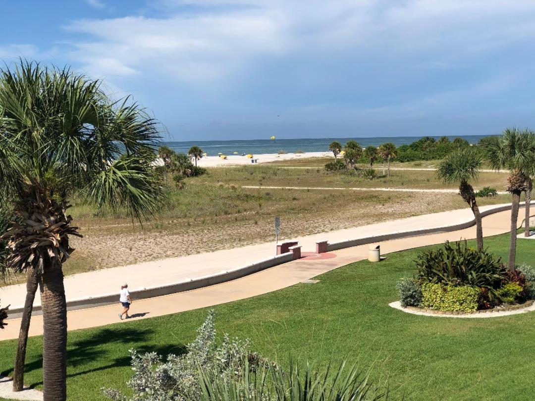Beachside Resort Motel St. Pete Beach Kültér fotó